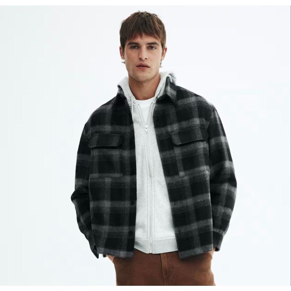H&M Regular Fit Plaid Flannel Overshirt Shaket Black Gray XS